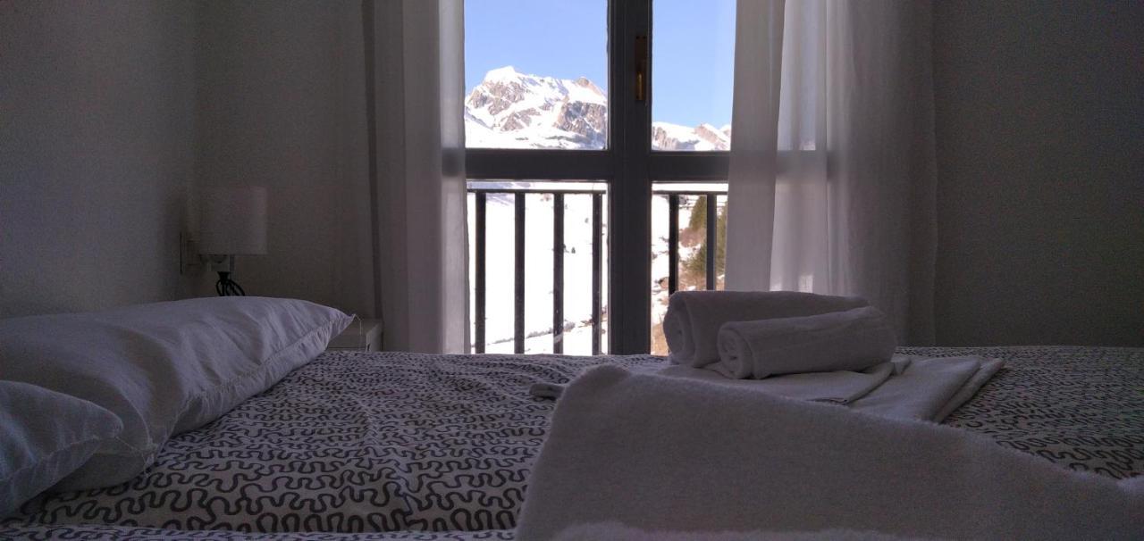 Apartamentos Pirineos Rent 坎丹奇奥 外观 照片